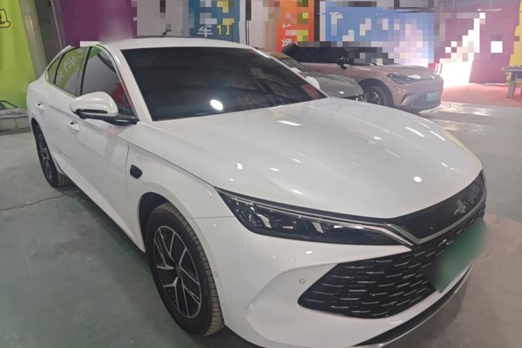 Used BYD Qin L 2025 DM-i Smart Drive 120KM Superior Model
