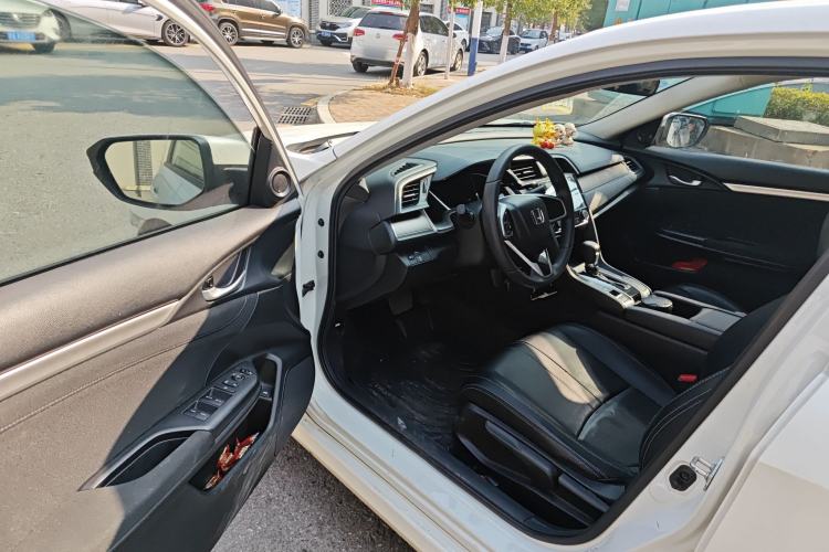 Used Honda Civic 2016 220TURBO CVT Luxury Edition