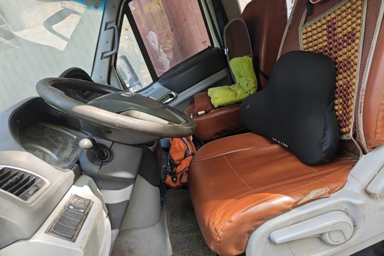 Used Iveco Power Daily 2017 2.5T Deluxe A37 High-Roof 6-7 Seater Bus 47Z5 Left Front Seat