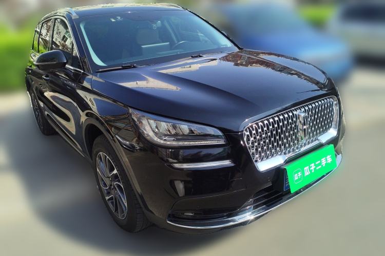 Used Lincoln Corsair 2022 2.0T Two-Wheel Drive Deluxe Edition Front Right 45 Deg