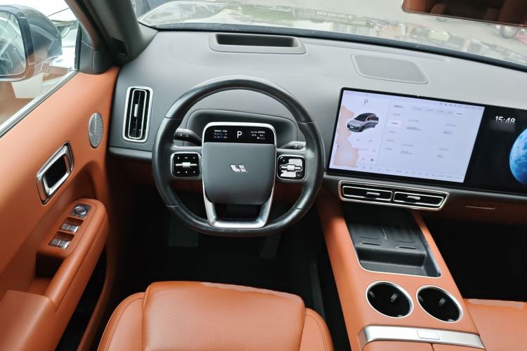 Used Li Auto L8 2024 Pro Model Steering Wheel