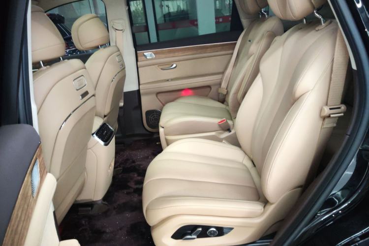 Used Hima AITO M7 2024 1.5T Intelligent Driving Rear-Drive Pro Version 6 Seats Left Rear Seat