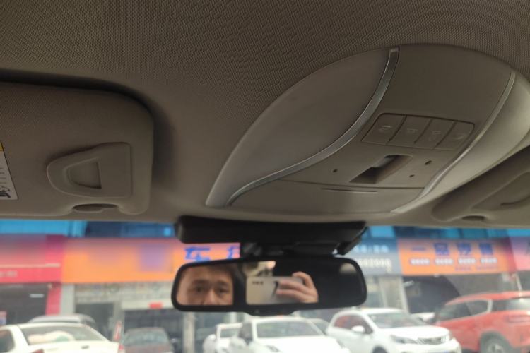 Used Infiniti Q70 2015 Q70L 2.5L Enjoyment Edition
