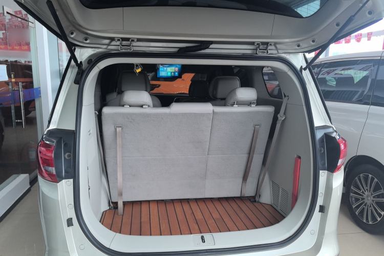 Used Buick GL8 2018 ES 28T Comfort Model China VI Standard
