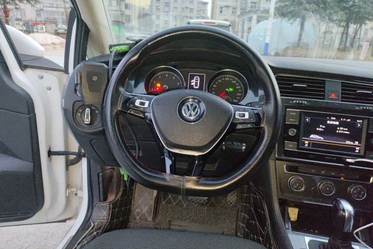 Used Volkswagen Golf 2018 1.6L Automatic Comfort Model
