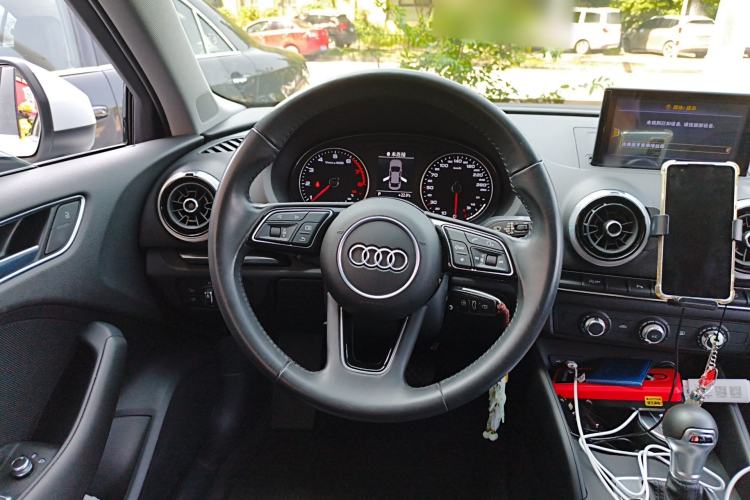 Used Audi A3 2017 Limousine 35 TFSI Fashion Model