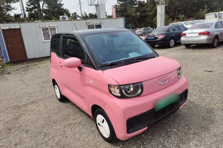 Used Chery New Energy QQ Ice Cream 2022 120km Conical Shape Lithium Iron Phosphate
