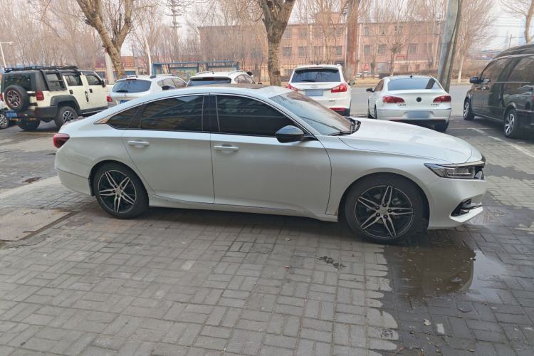 Used Honda Accord 2022 260TURBO Phantom Night · Prestige Edition Exterior 2