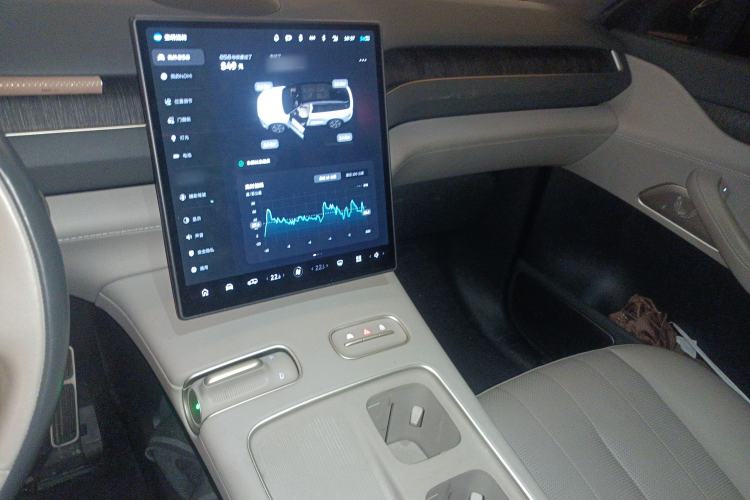 Used Nio ES8 2023 75 kWh Executive Edition