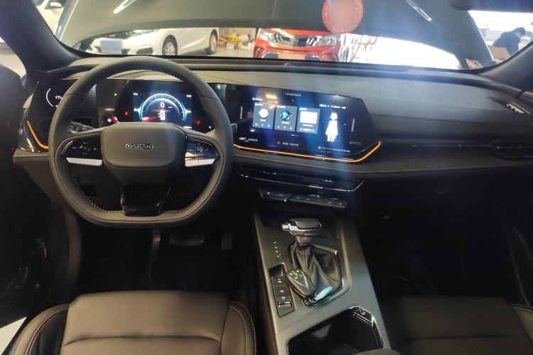 Used CHANGAN OSHAN X5 PLUS 2023 Revised 1.5T DCT Pioneer Edition
