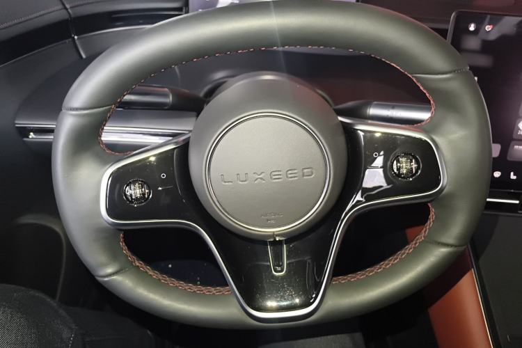 Used Hima Luxeed S7 2024 Max Rear-Drive Long-Range Intelligent Driving Version