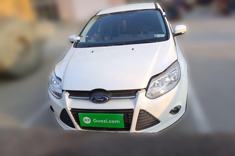 Used Ford Focus 2012 Sedan 1.6L Manual Comfort Model
