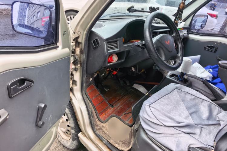 Used Wuling Zhiguang 2013 1.0L Practical Version