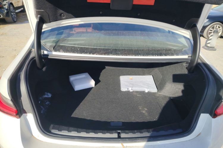 Used BMW i3 2025 eDrive 40 L Midnight Edition
