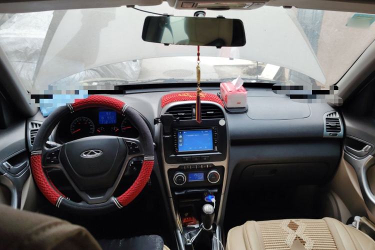 Used Chery Tiggo 3 2014 1.6L Manual Zhishang Edition Center Console