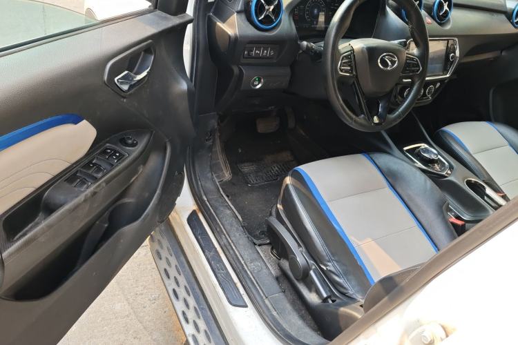 Used Soueast DX3 2018 EV Flagship Model Driver Seat