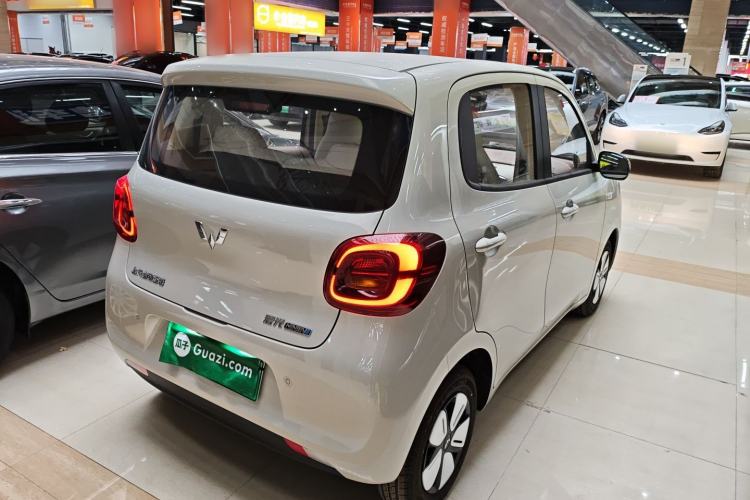 Used Wuling Hongguang MINIEV 2025 Four-Door Version Advanced Edition
