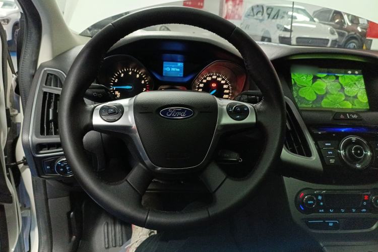 Used Ford Focus 2012 Hatchback 1.6L Manual Fashion Edition Steering Wheel
