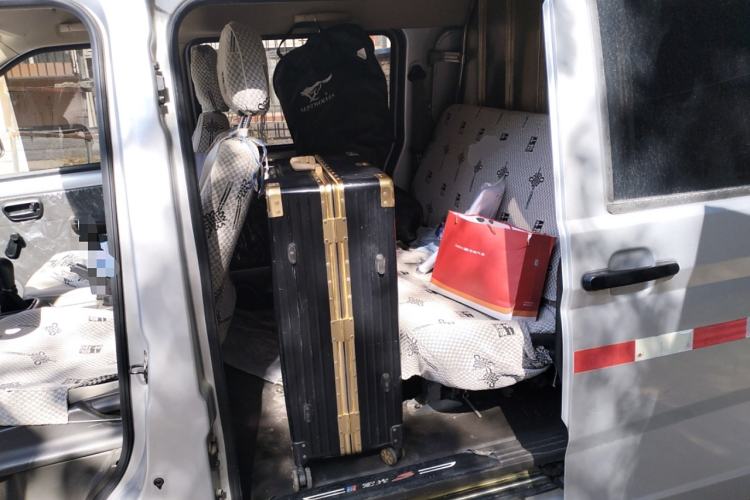 Used Wuling Rongguang S 2021 1.2L Base Model Window-Sealed 5-Seat LSI Car