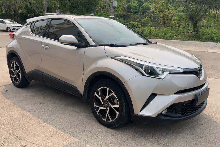 Used Toyota C-HR 2020 2.0L Leading Edition Exterior 1