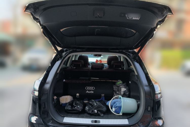 Used Hongqi HS5 2023 2.0T Qixiang Pro Edition
