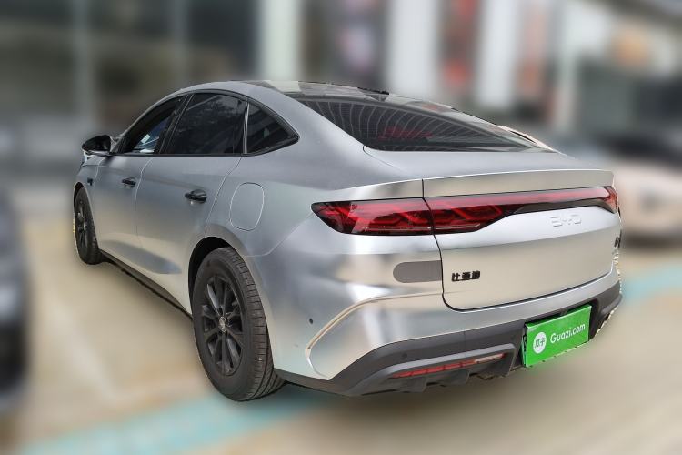 Used BYD Qin L 2025 DM-i Smart Drive 80KM Leading Model
