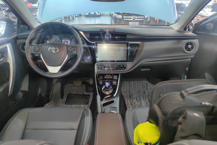 Used Toyota Corolla 2017 Revised Dual-Engine 1.8L E-CVT Elite Edition