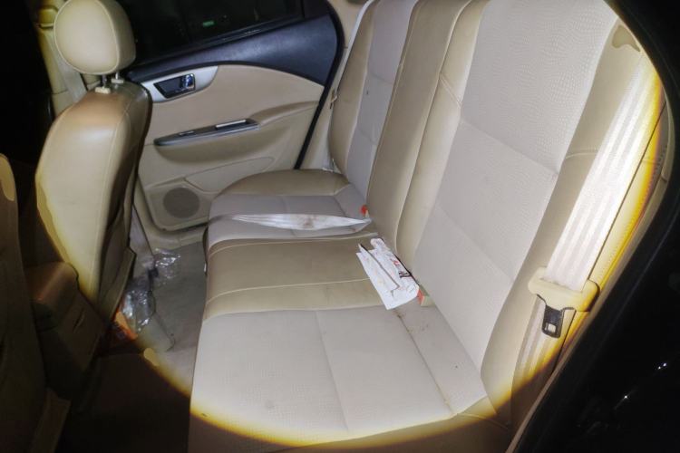 Used Buick Excelle 2011 1.6 LX-MT
