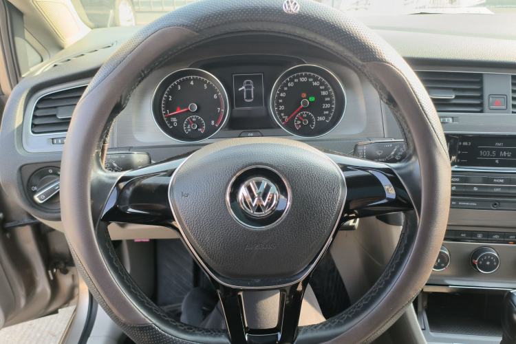 Used Volkswagen Golf 2014 1.4TSI Automatic Comfort Model