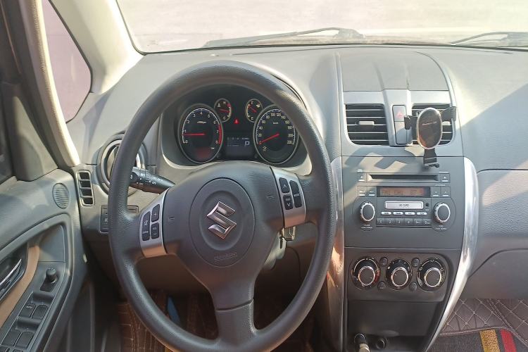 Used Suzuki SX4 2016 1.6L Automatic Classic Edition Steering Wheel