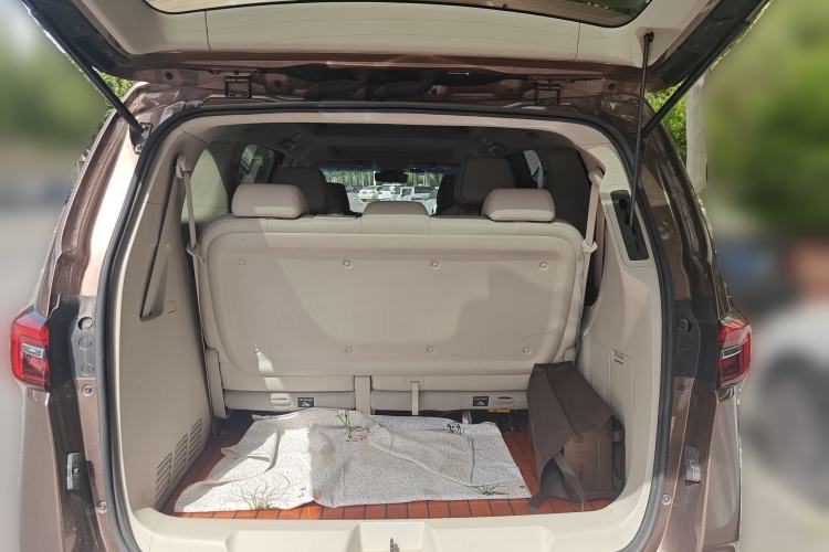 Used Buick GL8 2021 Land Cruiser Executive 652T Premium Model