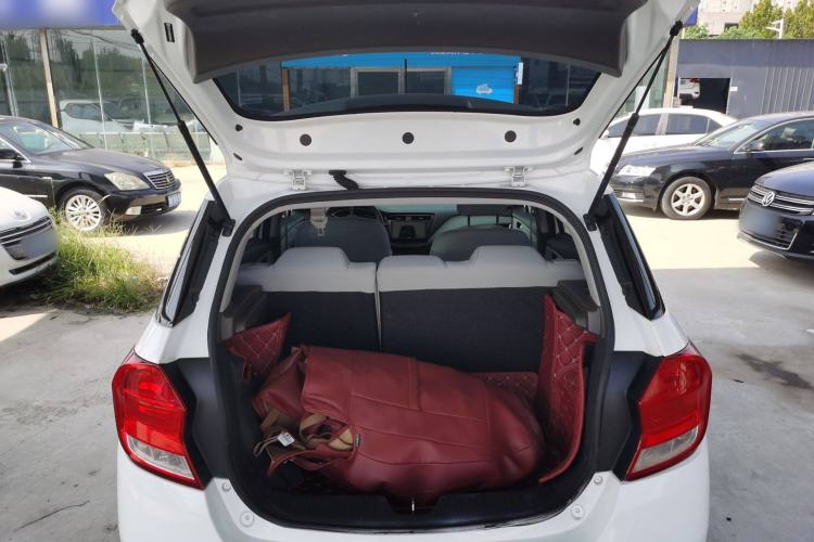 Used Chevrolet Lova RV 2018 1.5L Automatic Comfort Edition