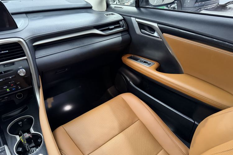 Used Lexus RX 2020 300 4x4 Elegant Edition China VI
