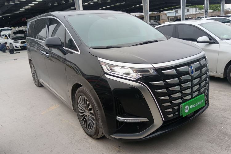 Used Denza D9 2024 DM-i 980 Four-Wheel Drive Flagship Model Exterior 1