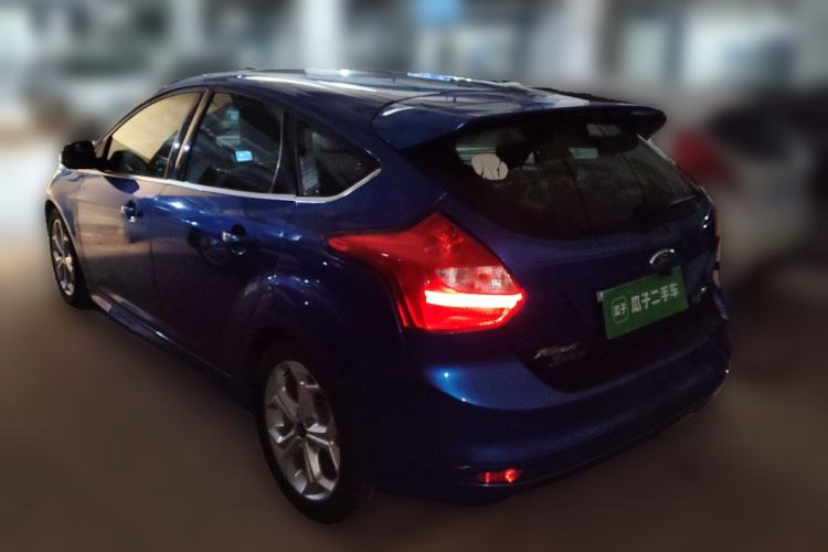 Used Ford Focus 2012 Hatchback 2.0L Automatic Luxury Sport Model
