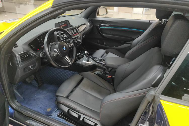 Used BMW 2 Series 2018 220i Convertible Coupe Sports Design Package