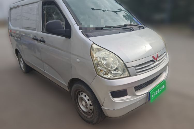 Used Wuling Rongguang S 2022 1.2L Standard Model Window-Sealed Car with Air Conditioning 2 Seats LSI