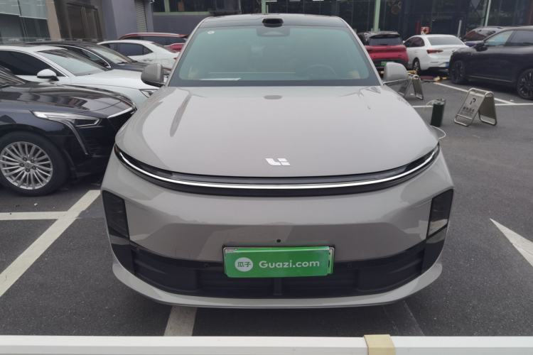 Used Li Auto L6 2025 Pro Smart Refresh Edition Front