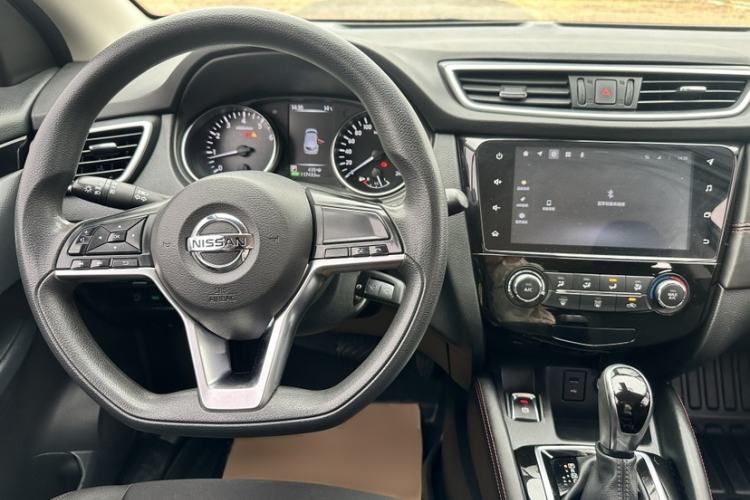 Used Nissan Qashqai 2021 2.0L CVT Smart Enjoyment Version Interior 2