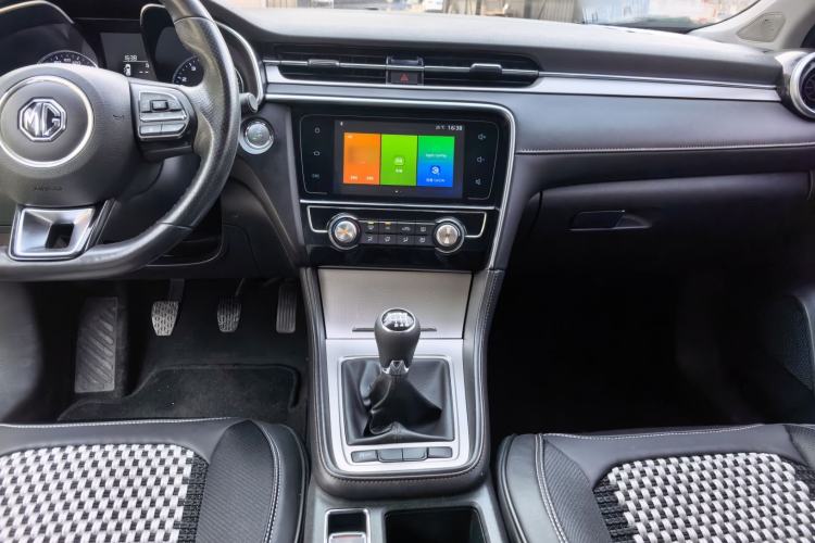 Used MG 6 2017 20T Manual Elite Smart Connect Version China V Standard Center Console