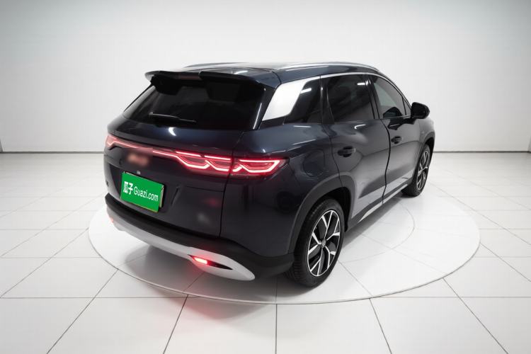 Used BYD Song L DM-i 2024 160 km Excellence Version Rear Right 45 Deg