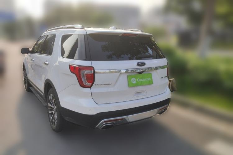 Used Ford Explorer 2017 3.5T Platinum Edition
