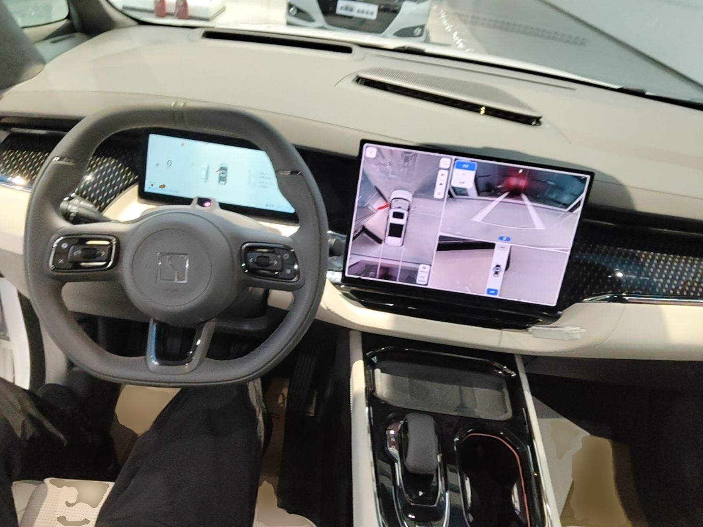 Zeekr 009 2024 Six-Seat Executive Version 4WD 108 kWh — снимка 12
