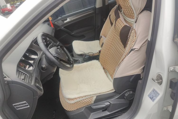 Used Volkswagen Golf 2015 1.6L Automatic Comfort Model
