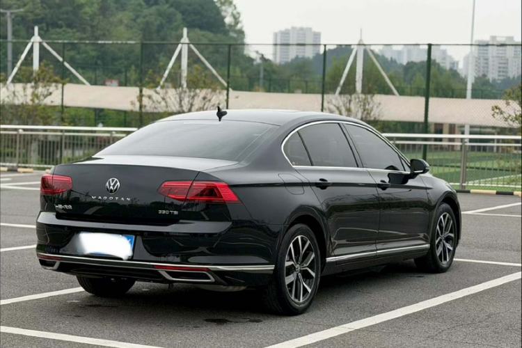 Used Volkswagen Magotan 2020 330TSI DSG Leading Model Exterior 4