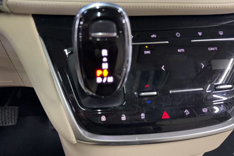 Used Buick GL8 2023 ES Lu Zun Deluxe Model Gear Lever