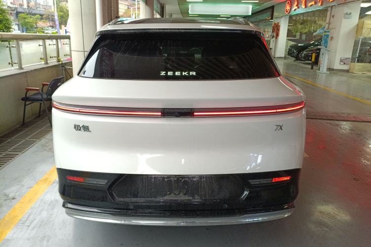 Used Zeekr 7X 2025 75 kWh Rear-Wheel Drive Intelligent Driving Version
