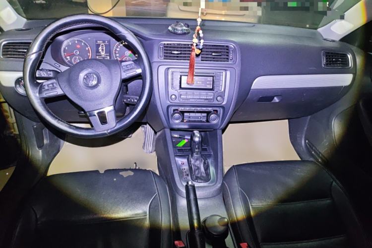 Used Volkswagen Sagitar 2012 1.4TSI Automatic Luxury Edition
