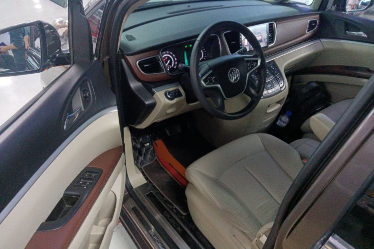 Used Buick GL8 2017 25S Luxury Version China V Standard
