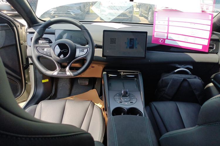 Used BYD Seal 06 New Energy 2024 DM-i 120KM Luxury Model